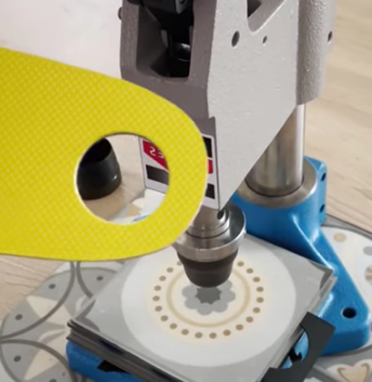 circular cutting of podiatry insoles with toggle press